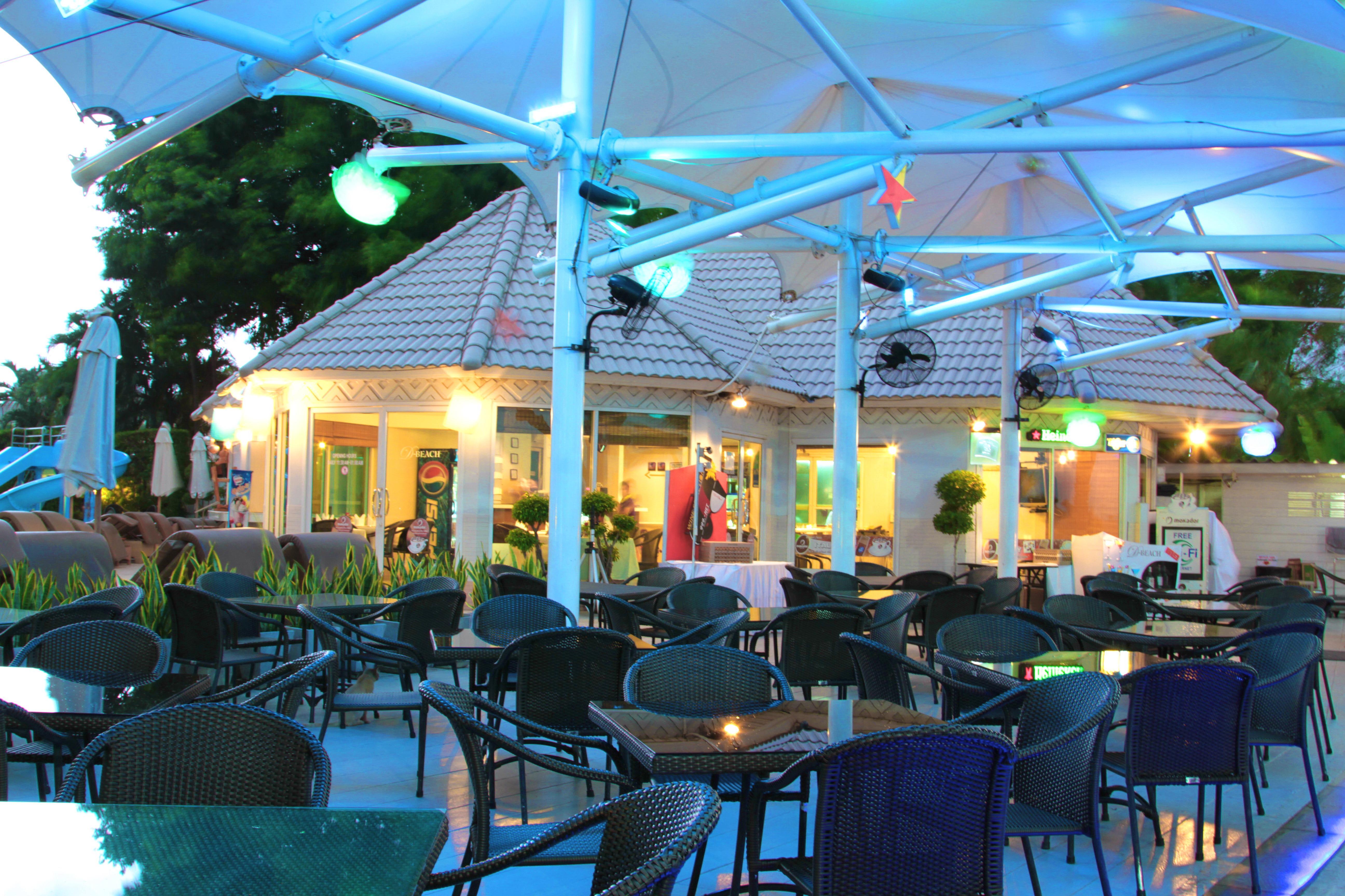 Pattaya Discovery Beach Hotel - Sha Extra Plus Екстер'єр фото