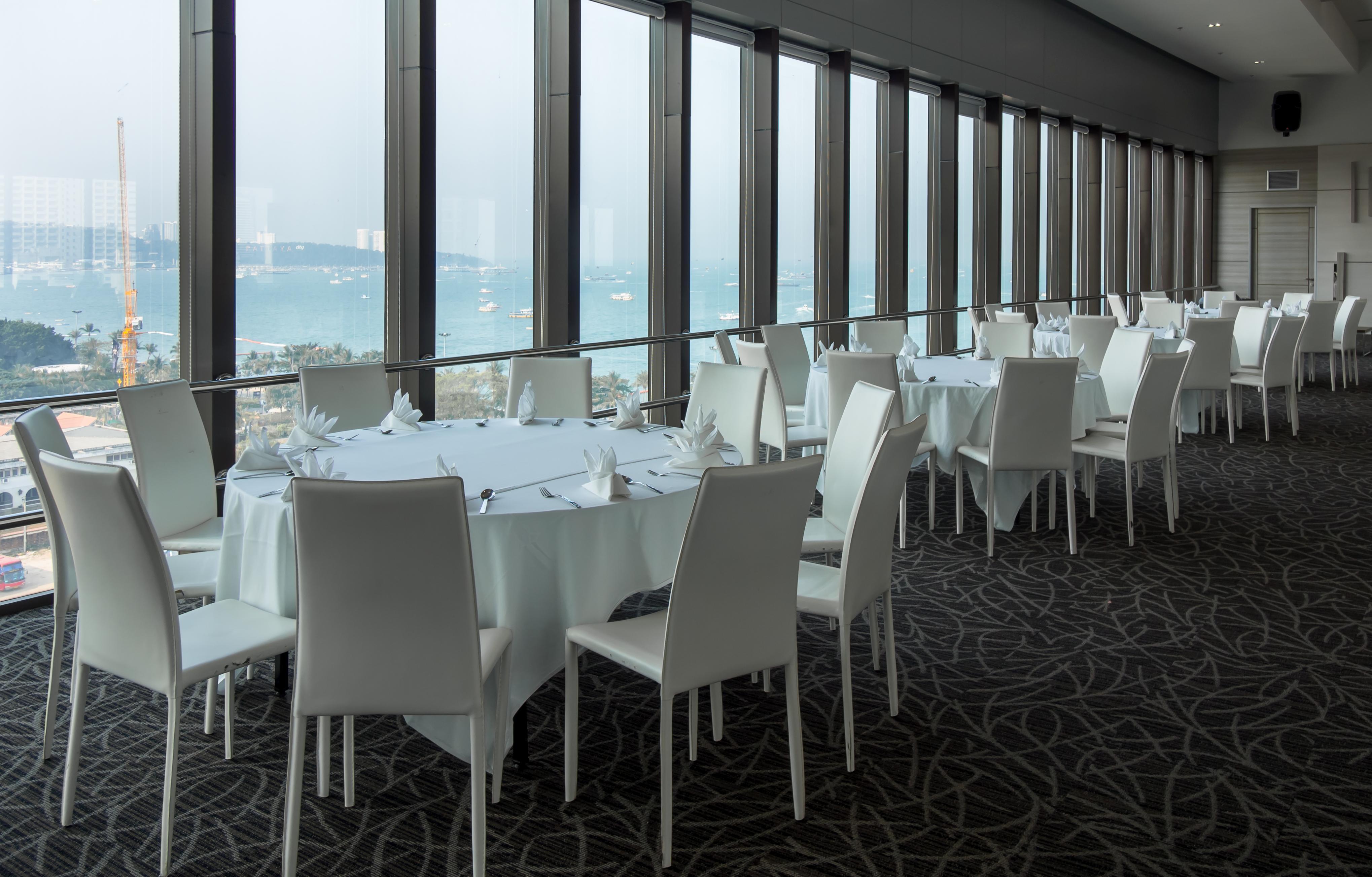 Pattaya Discovery Beach Hotel - Sha Extra Plus Екстер'єр фото