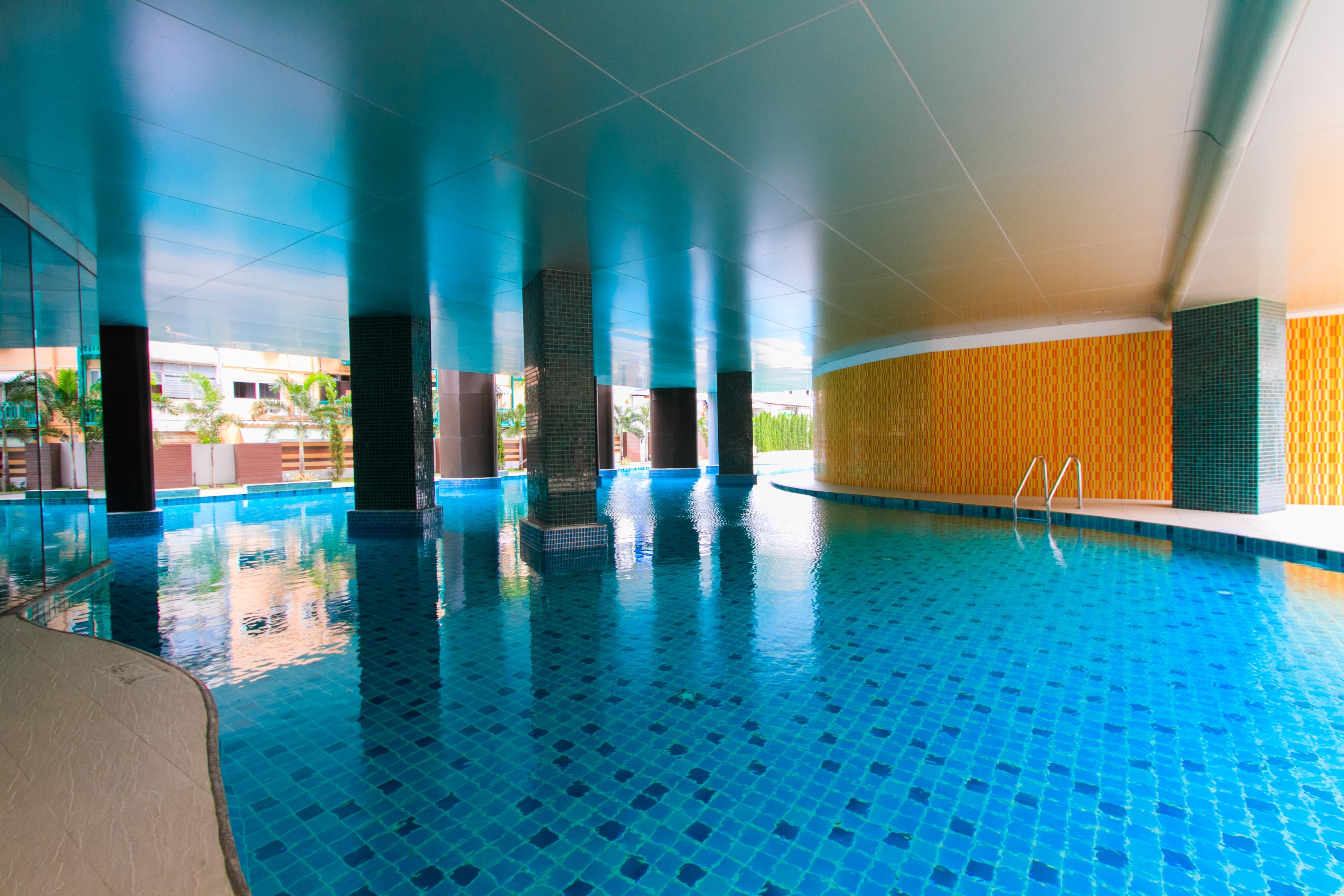 Pattaya Discovery Beach Hotel - Sha Extra Plus Екстер'єр фото